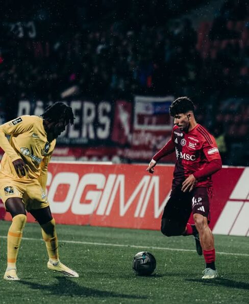 Alejandro Gomes Rodríguez: Su debut en el Derbi entre el FC Annecy y Grenoble
