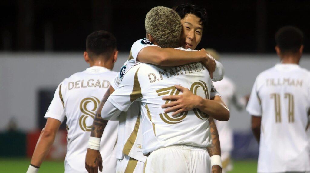 "La Joya" David Martínez brilla con golazo en la paliza del LAFC por la Copa de Campeones CONCACAF