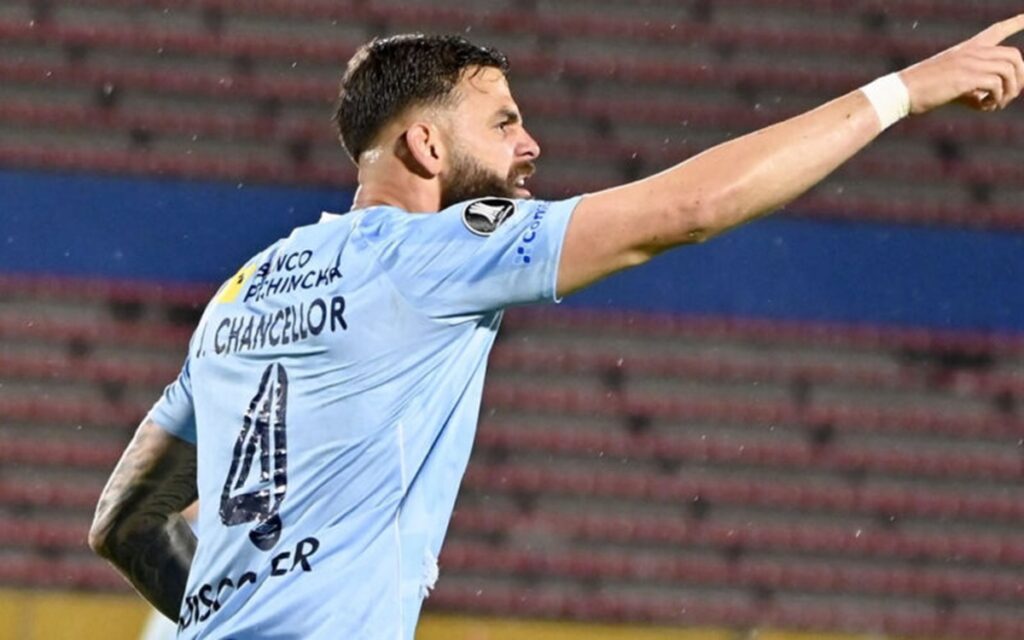 Drama Vinotinto en Libertadores: John Chancellor marca, pero la Católica cae en penales