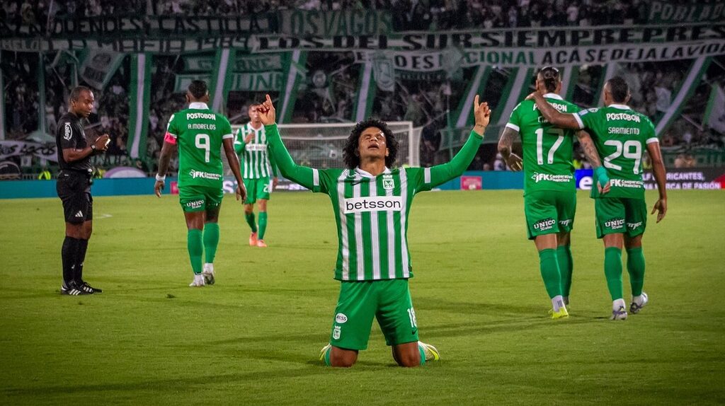 Eduard Bello selló la victoria de Atlético Nacional ante Jaguares en el futbol de Colombia